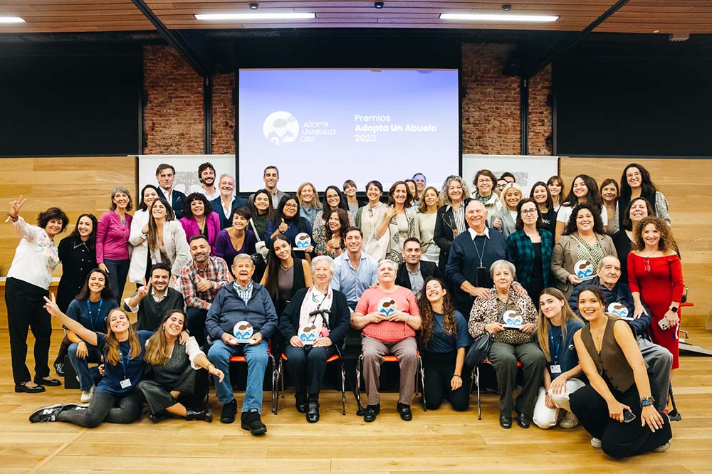 Adopta un abuelo premios Adopta un abuelo premios